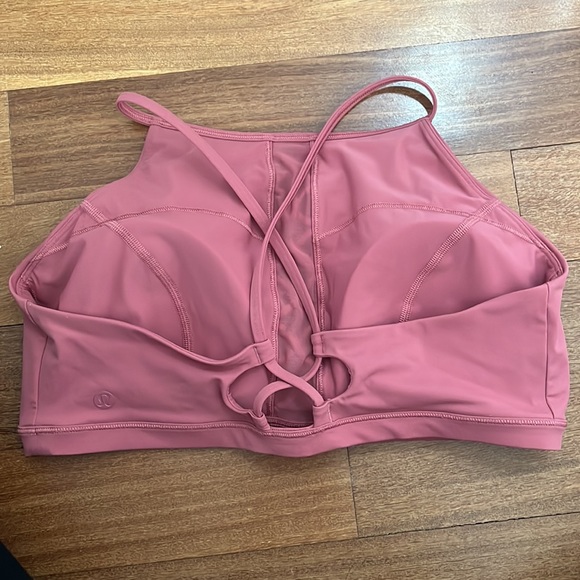 Lululemon Shoreline Bikini Top - Picture 4 of 6